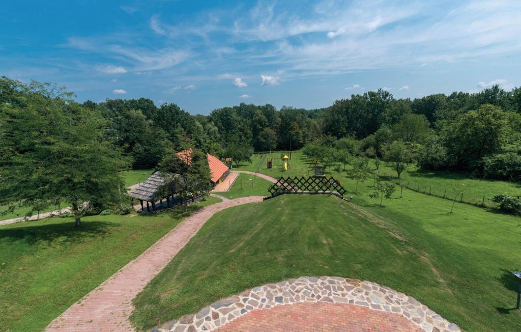 Imanje Tomasic Villa Podvornica Exterior photo