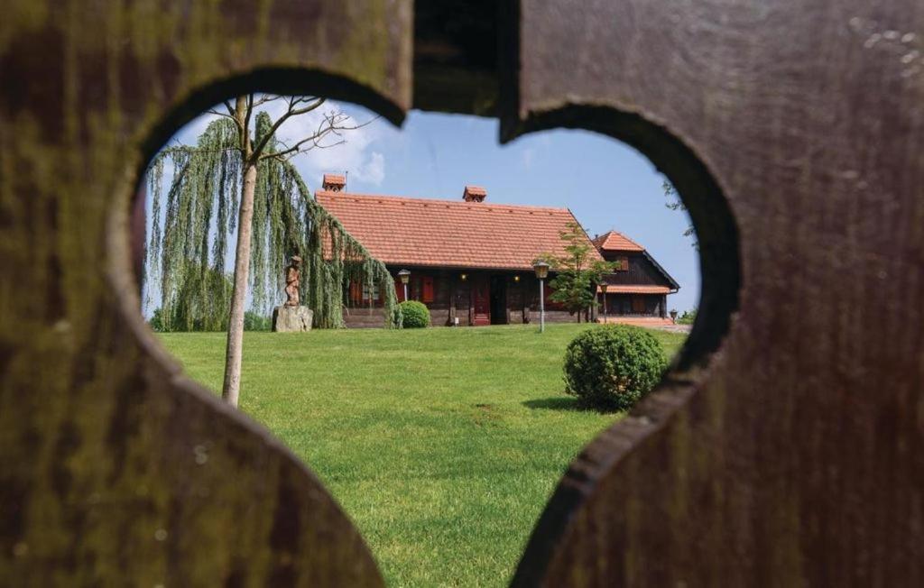 Imanje Tomasic Villa Podvornica Exterior photo